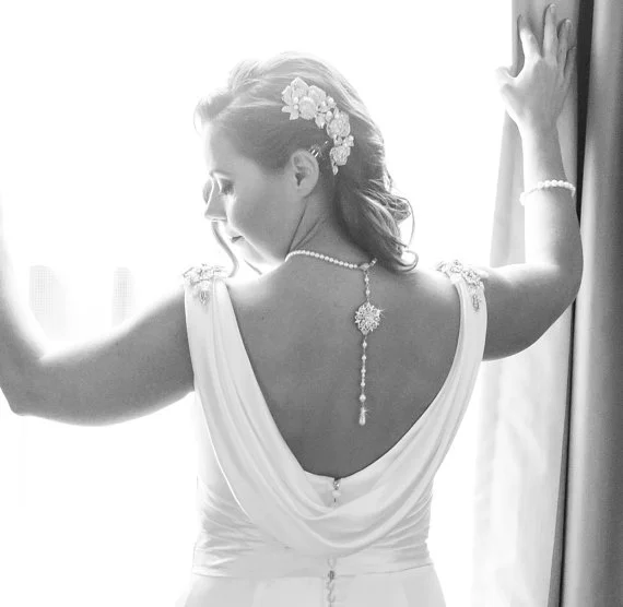 Bridal hotsell bib necklace